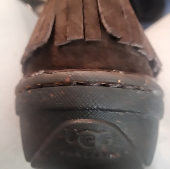 Size 9 Never Worn Knee high UGG Mocassin Boots! - Picture 4 of 4